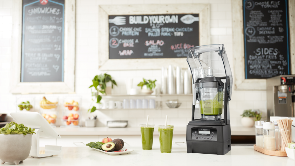 Best Blenders for Smoothies 2025 (Reviewed by Experts)